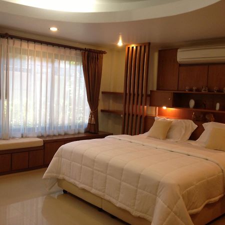 Ruankeaw Homestay Nai Harn Exterior photo