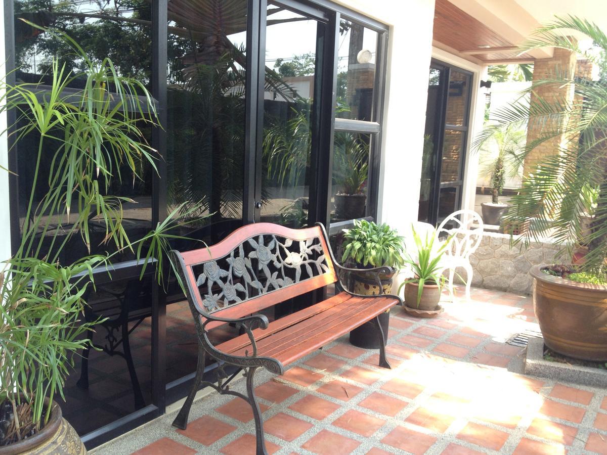 Ruankeaw Homestay Nai Harn Exterior photo