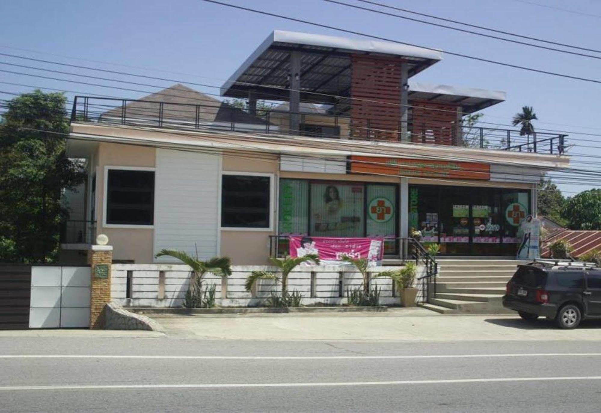 Ruankeaw Homestay Nai Harn Exterior photo